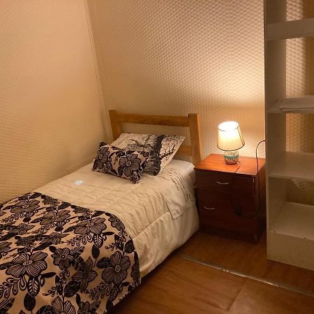 Hostal Hellen Puerto Natales Eksteriør billede