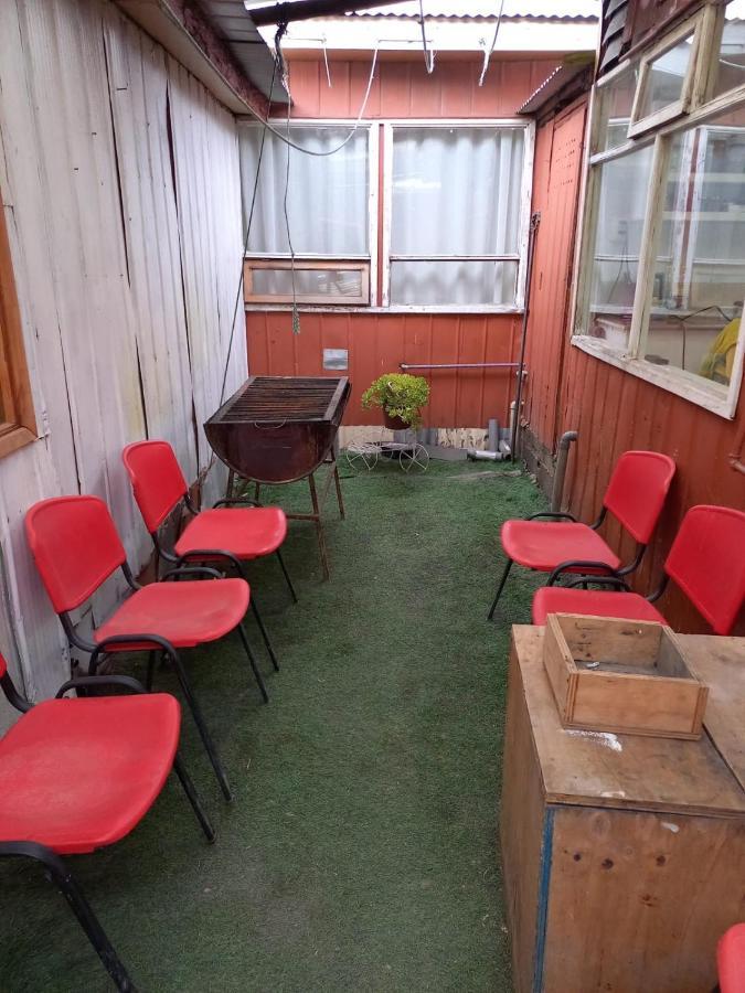Hostal Hellen Puerto Natales Eksteriør billede