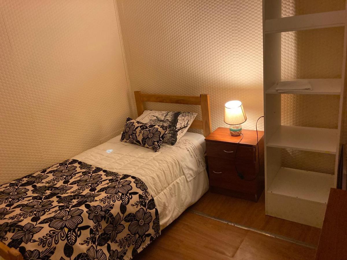 Hostal Hellen Puerto Natales Eksteriør billede